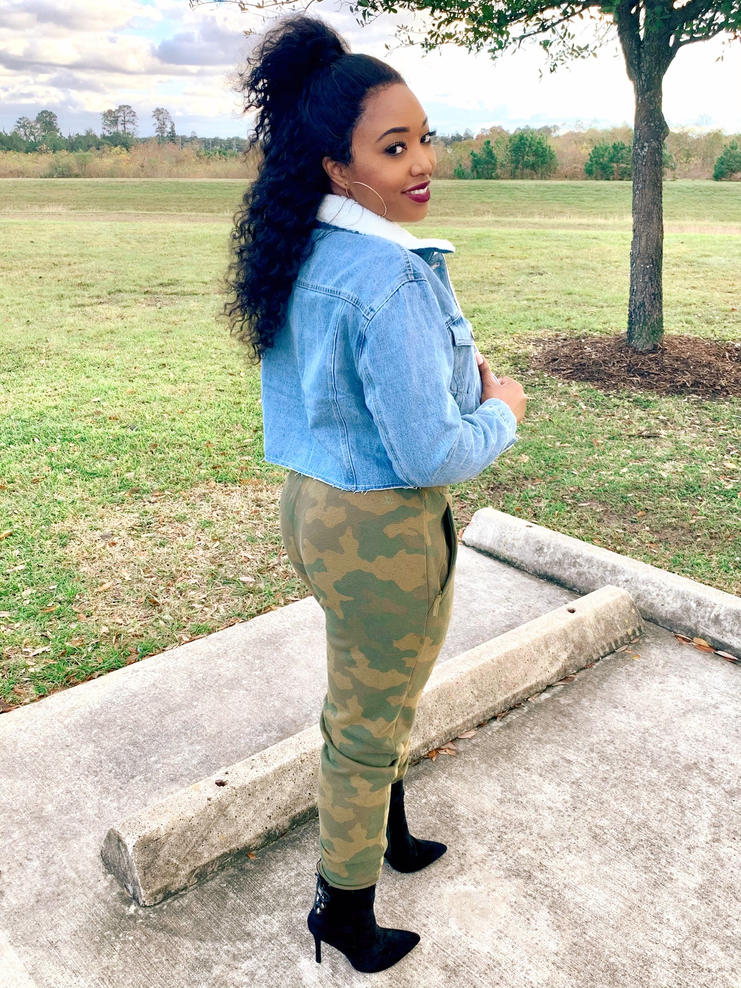 Whoo Crop Top Denim Coat