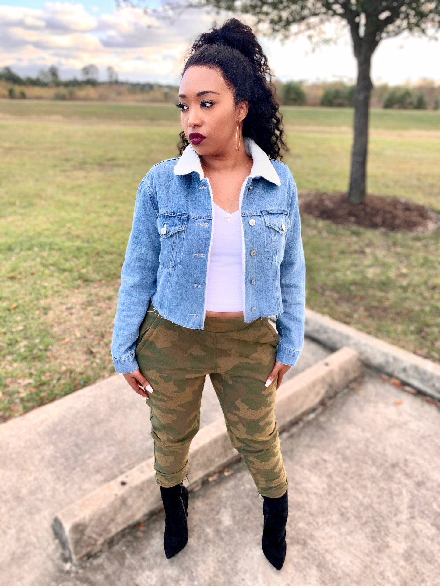 Whoo Crop Top Denim Coat
